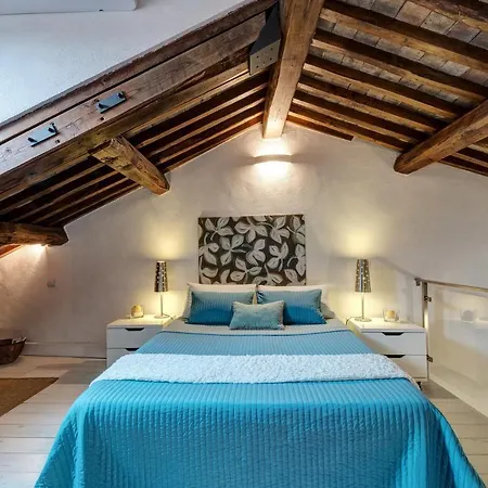 Apartment La Colombaia Nel Castello