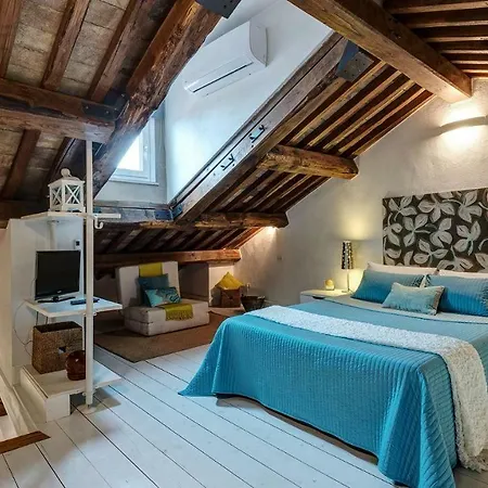 Apartment La Colombaia Nel Castello *